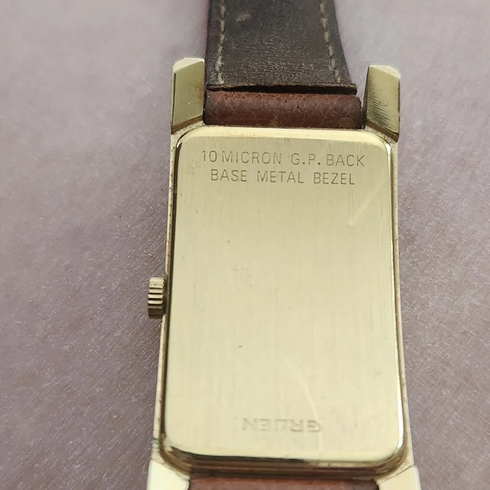 VTG GRUEN CURVEX / SUPER RARE / CREAM DIAL / QUARTZ - Picture 8 of 11